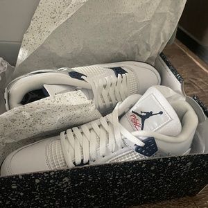 Brand New Jordan 4 retro (New in Box)